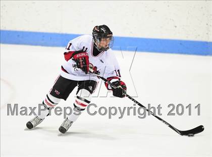 Thumbnail 2 in St. Joseph vs. New Canaan (CIAC Division 1 Semifinal) photogallery.