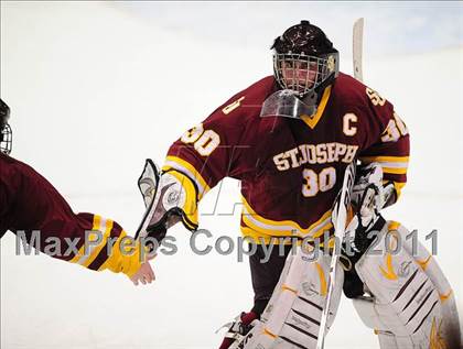 Thumbnail 3 in St. Joseph vs. New Canaan (CIAC Division 1 Semifinal) photogallery.