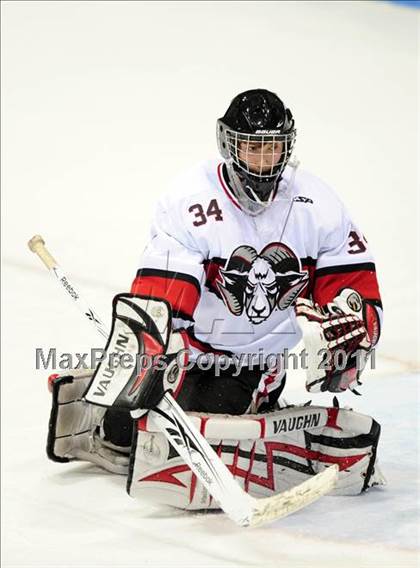 Thumbnail 1 in St. Joseph vs. New Canaan (CIAC Division 1 Semifinal) photogallery.