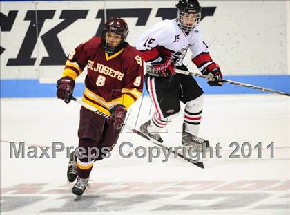 Thumbnail 3 in St. Joseph vs. New Canaan (CIAC Division 1 Semifinal) photogallery.