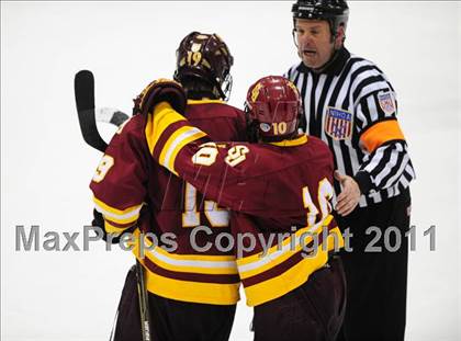 Thumbnail 1 in St. Joseph vs. New Canaan (CIAC Division 1 Semifinal) photogallery.