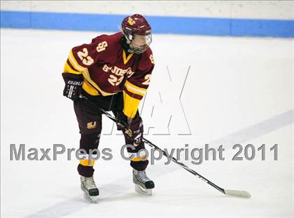 Thumbnail 2 in St. Joseph vs. New Canaan (CIAC Division 1 Semifinal) photogallery.