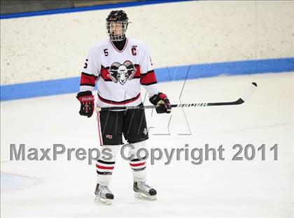 Thumbnail 2 in St. Joseph vs. New Canaan (CIAC Division 1 Semifinal) photogallery.