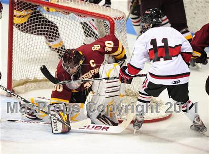 Thumbnail 2 in St. Joseph vs. New Canaan (CIAC Division 1 Semifinal) photogallery.
