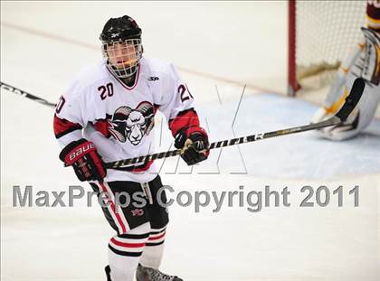 Thumbnail 1 in St. Joseph vs. New Canaan (CIAC Division 1 Semifinal) photogallery.