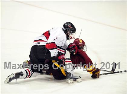 Thumbnail 3 in St. Joseph vs. New Canaan (CIAC Division 1 Semifinal) photogallery.