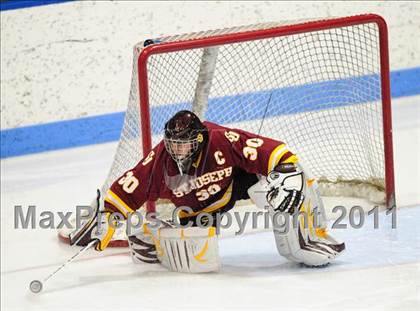 Thumbnail 2 in St. Joseph vs. New Canaan (CIAC Division 1 Semifinal) photogallery.