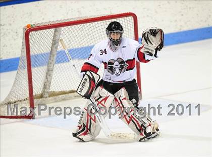 Thumbnail 2 in St. Joseph vs. New Canaan (CIAC Division 1 Semifinal) photogallery.