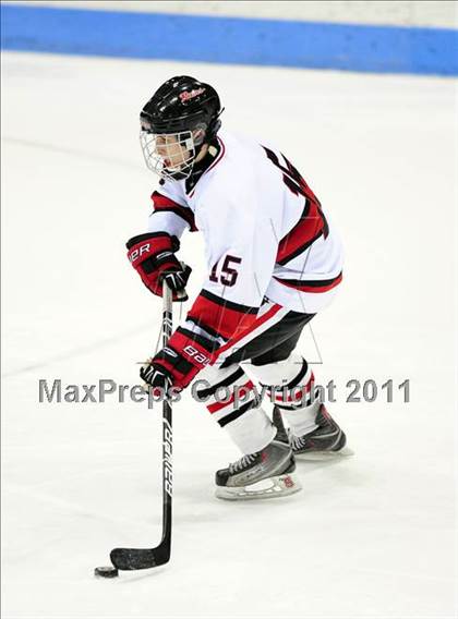 Thumbnail 2 in St. Joseph vs. New Canaan (CIAC Division 1 Semifinal) photogallery.