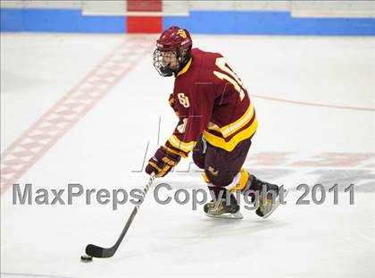 Thumbnail 3 in St. Joseph vs. New Canaan (CIAC Division 1 Semifinal) photogallery.