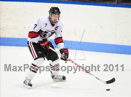 Thumbnail 2 in St. Joseph vs. New Canaan (CIAC Division 1 Semifinal) photogallery.