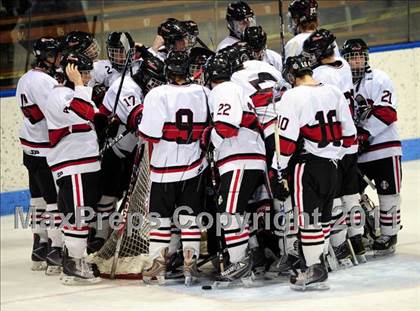 Thumbnail 2 in St. Joseph vs. New Canaan (CIAC Division 1 Semifinal) photogallery.