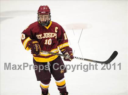 Thumbnail 1 in St. Joseph vs. New Canaan (CIAC Division 1 Semifinal) photogallery.