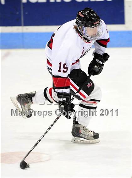 Thumbnail 1 in St. Joseph vs. New Canaan (CIAC Division 1 Semifinal) photogallery.