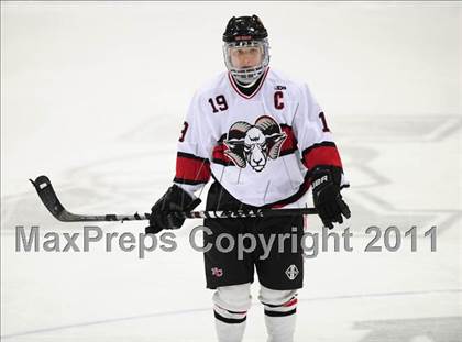 Thumbnail 2 in St. Joseph vs. New Canaan (CIAC Division 1 Semifinal) photogallery.