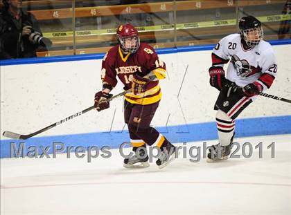 Thumbnail 2 in St. Joseph vs. New Canaan (CIAC Division 1 Semifinal) photogallery.