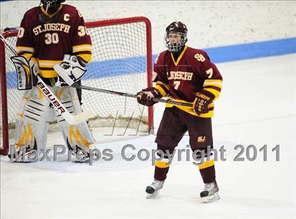 Thumbnail 2 in St. Joseph vs. New Canaan (CIAC Division 1 Semifinal) photogallery.