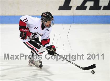 Thumbnail 1 in St. Joseph vs. New Canaan (CIAC Division 1 Semifinal) photogallery.