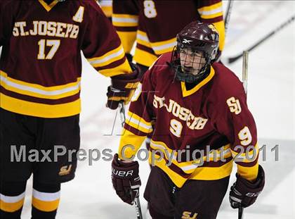 Thumbnail 3 in St. Joseph vs. New Canaan (CIAC Division 1 Semifinal) photogallery.