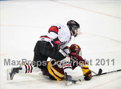Thumbnail 2 in St. Joseph vs. New Canaan (CIAC Division 1 Semifinal) photogallery.