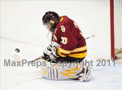 Thumbnail 2 in St. Joseph vs. New Canaan (CIAC Division 1 Semifinal) photogallery.