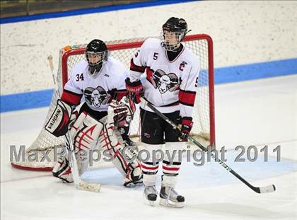 Thumbnail 2 in St. Joseph vs. New Canaan (CIAC Division 1 Semifinal) photogallery.