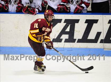 Thumbnail 2 in St. Joseph vs. New Canaan (CIAC Division 1 Semifinal) photogallery.