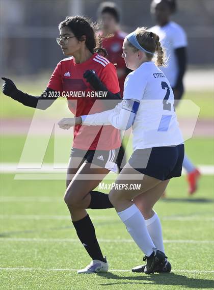 Thumbnail 3 in Cypress Ranch vs Langham Creek photogallery.