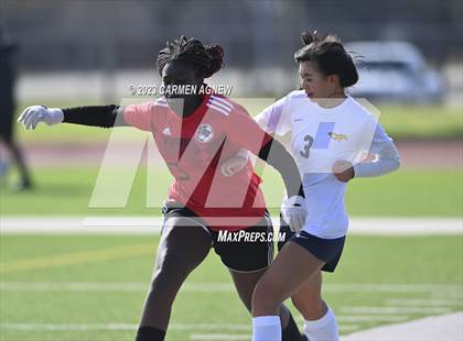 Thumbnail 3 in Cypress Ranch vs Langham Creek photogallery.