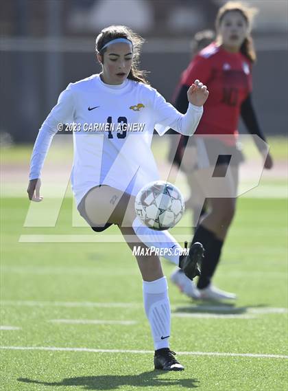 Thumbnail 1 in Cypress Ranch vs Langham Creek photogallery.