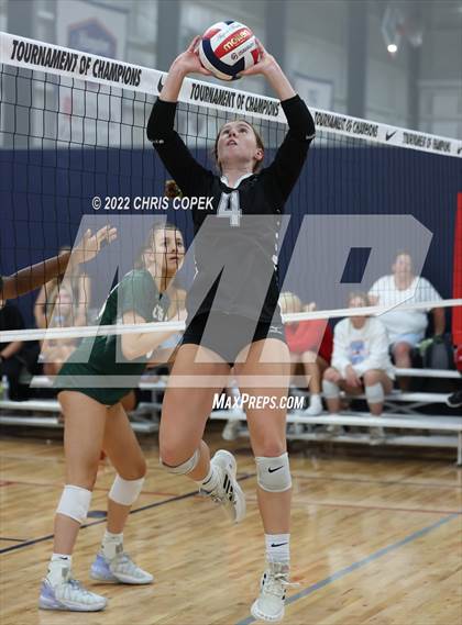 Thumbnail 1 in Trinity Catholic vs Lafayette (Nike Tournament of Champions) photogallery.