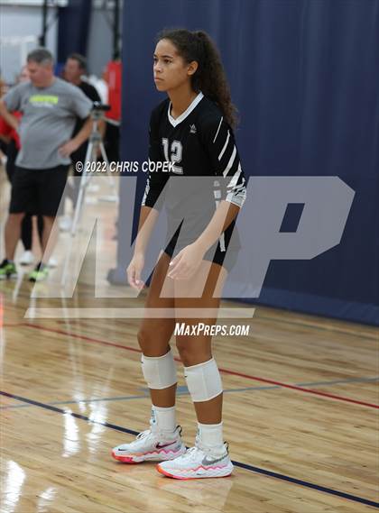 Thumbnail 3 in Trinity Catholic vs Lafayette (Nike Tournament of Champions) photogallery.
