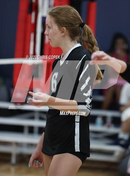 Thumbnail 1 in Trinity Catholic vs Lafayette (Nike Tournament of Champions) photogallery.