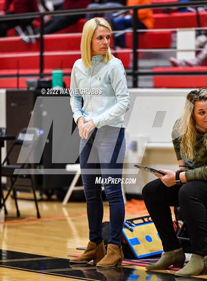 Thumbnail 2 in Gilmer vs. Liberty Eylau  photogallery.