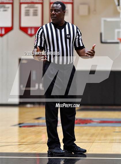 Thumbnail 1 in Gilmer vs. Liberty Eylau  photogallery.