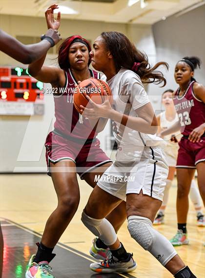 Thumbnail 1 in Gilmer vs. Liberty Eylau  photogallery.