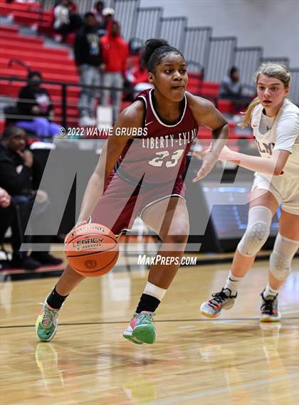 Thumbnail 3 in Gilmer vs. Liberty Eylau  photogallery.
