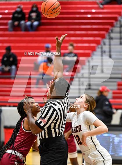 Thumbnail 2 in Gilmer vs. Liberty Eylau  photogallery.