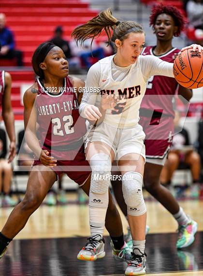 Thumbnail 3 in Gilmer vs. Liberty Eylau  photogallery.