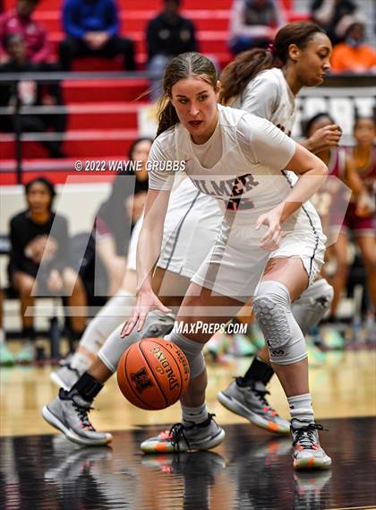 Thumbnail 2 in Gilmer vs. Liberty Eylau  photogallery.
