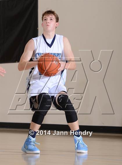 Thumbnail 3 in Viewpoint vs Crescenta Valley (MaxPreps Holiday Classic) photogallery.