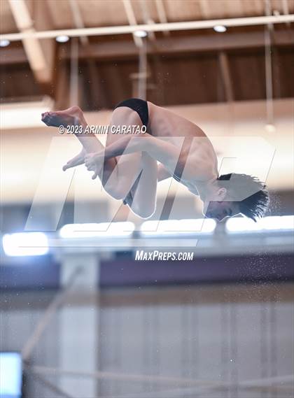 Thumbnail 3 in UIL Region IV-6A Boys Diving Finals photogallery.