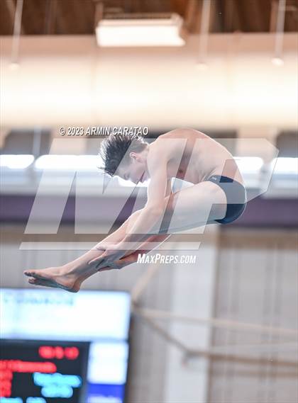 Thumbnail 3 in UIL Region IV-6A Boys Diving Finals photogallery.