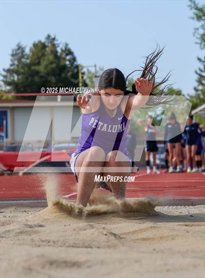 Thumbnail 1 in VVAL Meet @ Justin Siena photogallery.
