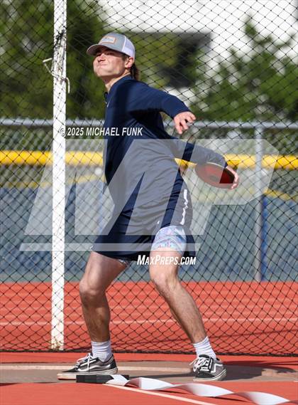 Thumbnail 1 in VVAL Meet @ Justin Siena photogallery.