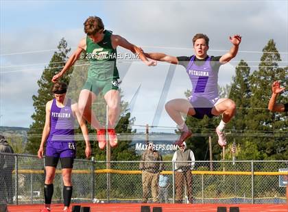 Thumbnail 2 in VVAL Meet @ Justin Siena photogallery.