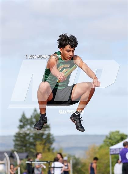 Thumbnail 1 in VVAL Meet @ Justin Siena photogallery.