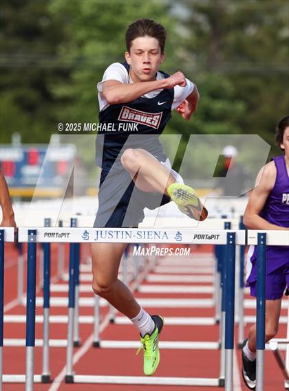 Thumbnail 1 in VVAL Meet @ Justin Siena photogallery.
