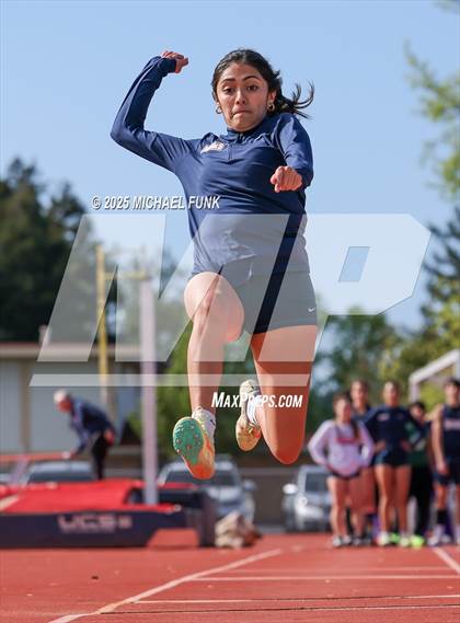 Thumbnail 2 in VVAL Meet @ Justin Siena photogallery.