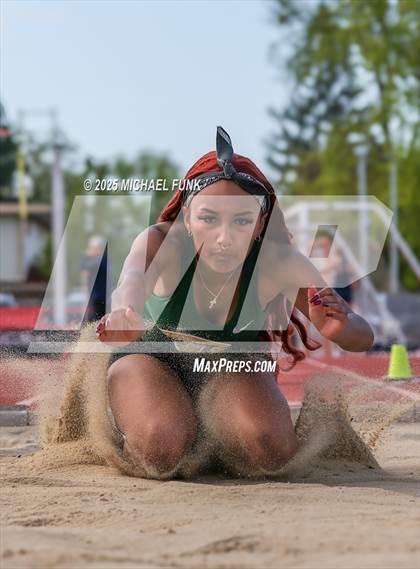 Thumbnail 1 in VVAL Meet @ Justin Siena photogallery.
